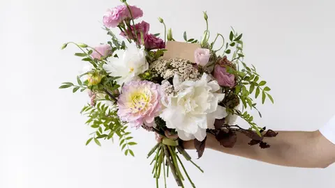  Las flores más románticas para tu novia 