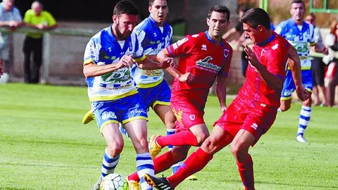 Partido de pretemporada jugado en Navaleno entre CD Numancia y Arandina CF