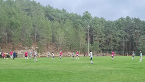 Partido de pretemporada que enfrentó al CD Navaleno y CD Covaleda