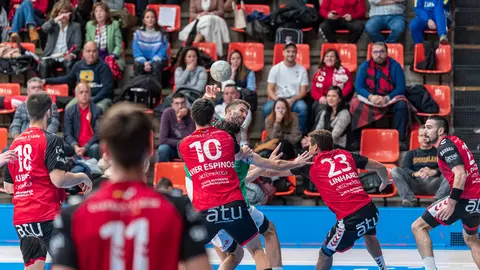 20231126_UBU SAN PABLO BURGOS 30-25 HANDBOL MALLORCA_140