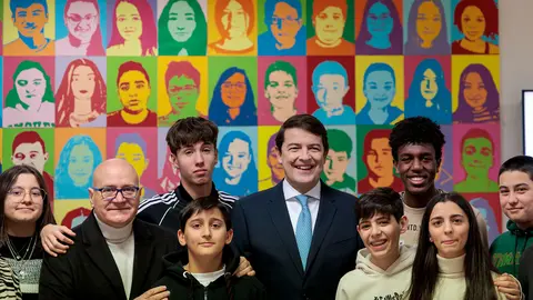 2023-12-27©FHERAS0084VIDEO