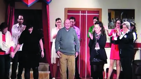 Gerardo Blanco con el Grupo La Candelaria