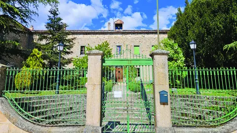 RESIDENCIA EL ROYO