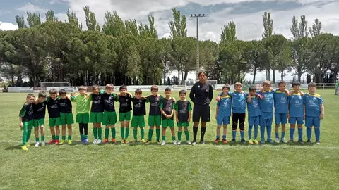 Escuela de Fútbol Municipal Fundación Dinosaurios CYL de Salas de los
Infantes