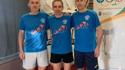 SANTIAGO MARTINEZ, MANUEL ACERO Y JOSE CARLOS PEREZ/Prensa Bádminton Soria