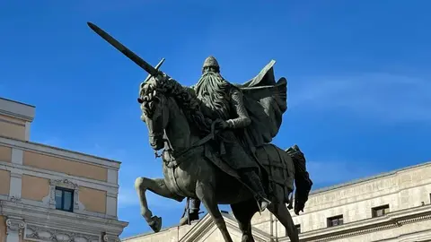 large_monumento_el_cid_campeador_plaza_del_mio_cid_burgos_2482bc8ac5