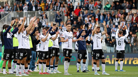 24db1c15-4476-4fe4-a461-a18fa8b1c500-579