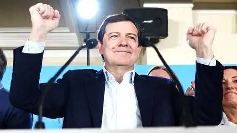 el-pp-gana-las-elecciones-en-castilla-y-leon-pero-no-consigue-la-mayoria-absoluta-16-9-aspect-ratio_da39-2