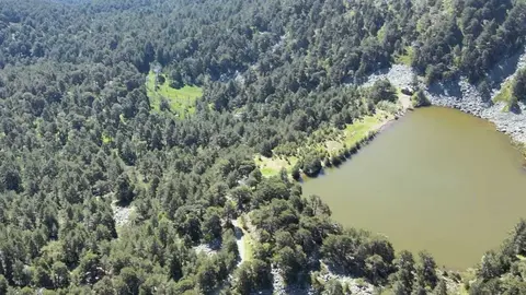 Laguna y montes de Neila, zona incluida en la Red Natura 2000