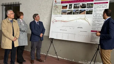 La Junta inicia las obras de la variante de Salas de los Infantes por 9,8M€ con visita del consejero de movilidad