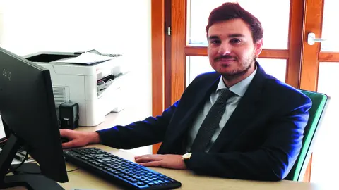 "Mientras estudiaba la oposición para ser notario siempre me vi trabajando en un pueblo tan maravilloso como San Leonardo de Yagüe