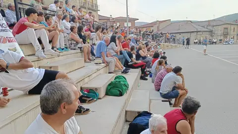 Hernando en  Cuatro / Medio y Cámara y Álvar en Parejas, se proclaman Campeones del 1º Torneo de Pelota a Mano "Tu Voz en Pinares"