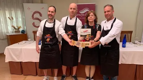 La Gastrotasquita se hace con uno de los premios de innovación con La Piruleta de torrezno de Soria