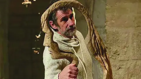 Humberto Abad estrena una emotiva exposición en homenaje a su hermano Santi