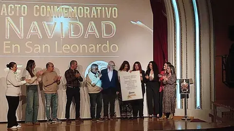 San Leonardo vive una emotiva conmemoración tras medio siglo de actividades navideñas