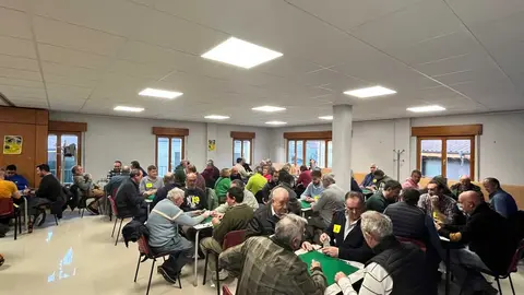 Éxito rotundo del III Torneo de Guiñote de Canicosa de la Sierra, gran premio Sierra y Pinares TVP 2026