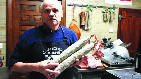Los hermanos Arche han sido merecedores de 11 galardones en la Feria del Chorizo de Covaleda