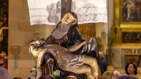 La Semana Santa en San Leonardo de Yagüe entra en sus días centrales