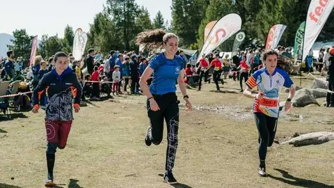 Mónica de Miguel, de Navaleno, y Edu Gil, de Palacios, logran excelentes resultados en el Campeonato de España de Orientación