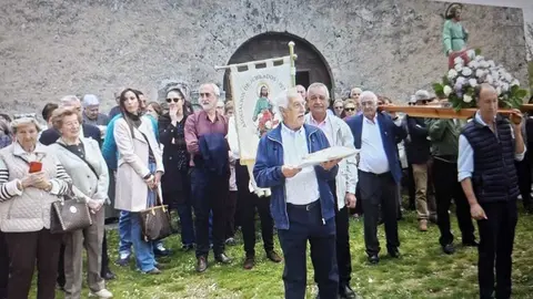 Los vecinos de San Leonardo celebran la romería de San Marcos, con la actuación del grupo La Ronzalla