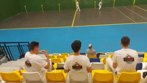 Disputadas las dos primeras jornadas del II Torneo de Pelota a Mano "Tu Voz en Pinares"