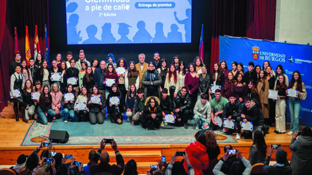 Los ganadores y ganadoras del concurso 'Cient&iacute;ficas a pie de calle'