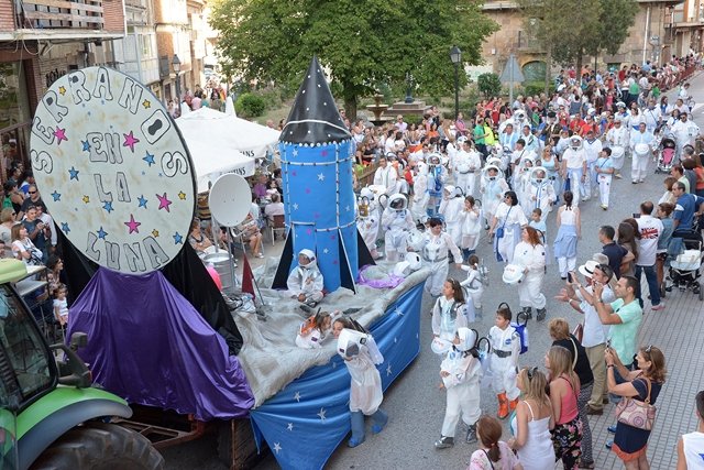 DESFILE CARROZAS SALAS [640x480]