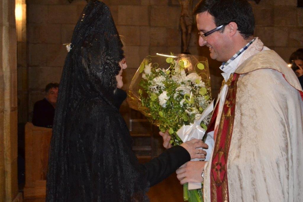Ofrenda a la Virgen de Las Candelas en 2016. Ofrenda a la Virgen de Las Candelas en 2016.