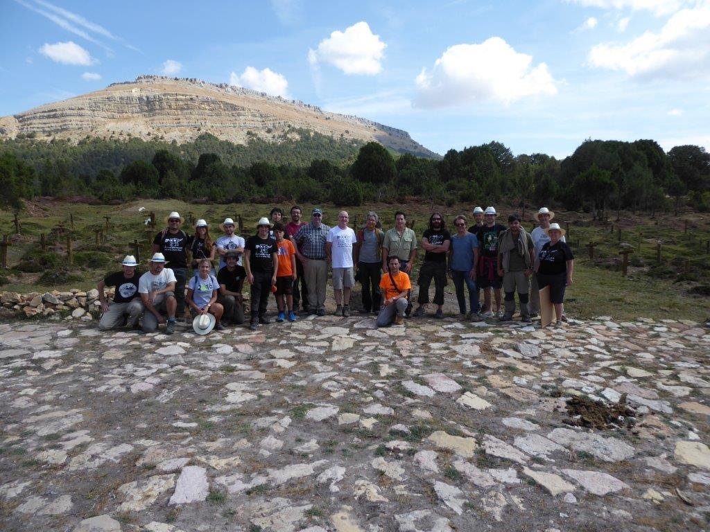 Algunos congresistas en Sad Hill