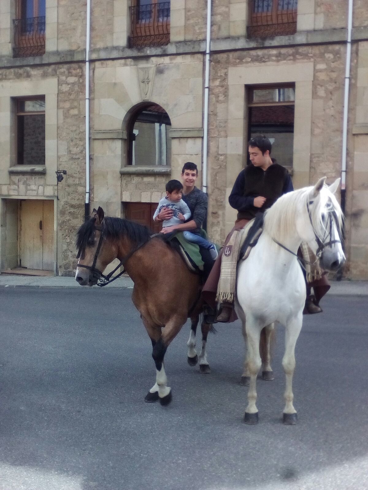 IMG-20170701-WA0032 (1)