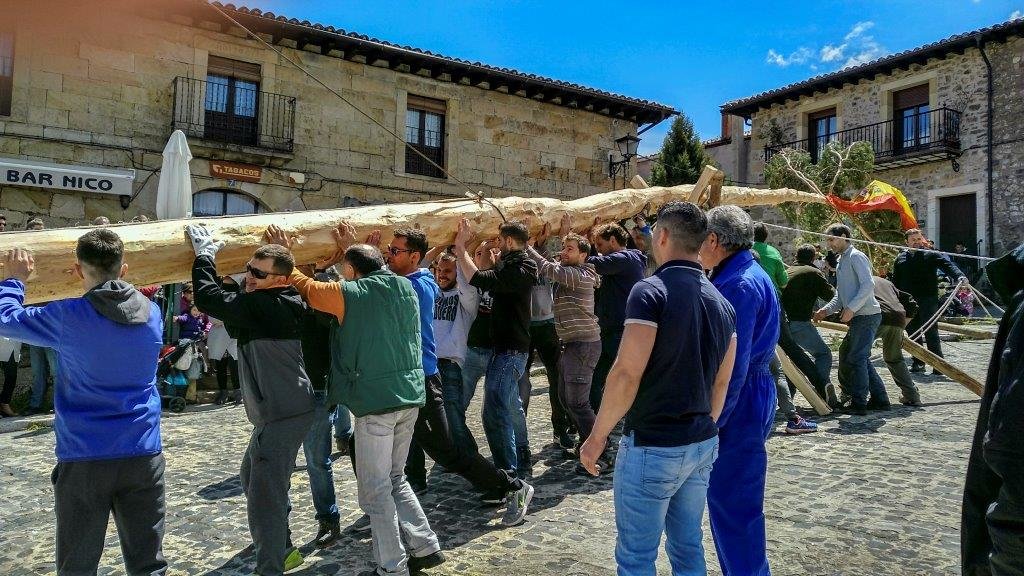 IMG_20180501_134212_560 Pingada del Mayo en Molinos 2018. Foto Ángel Leiva (1)