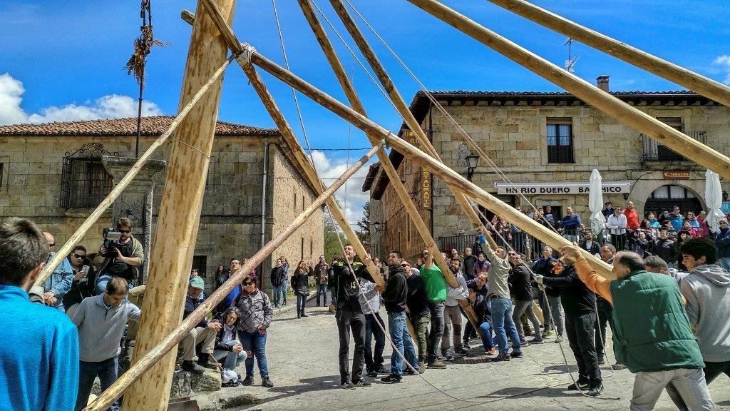 IMG_20180501_144507_768 Pingada del Mayo en Molinos 2018. Foto Ángel Leiva