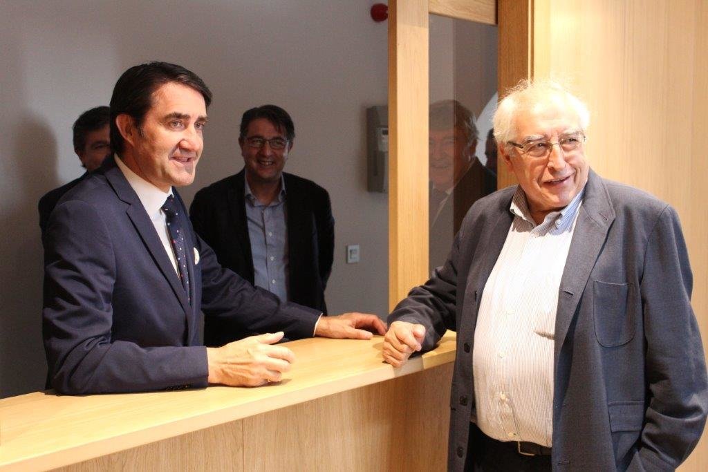 20000101000003_IMG_0064