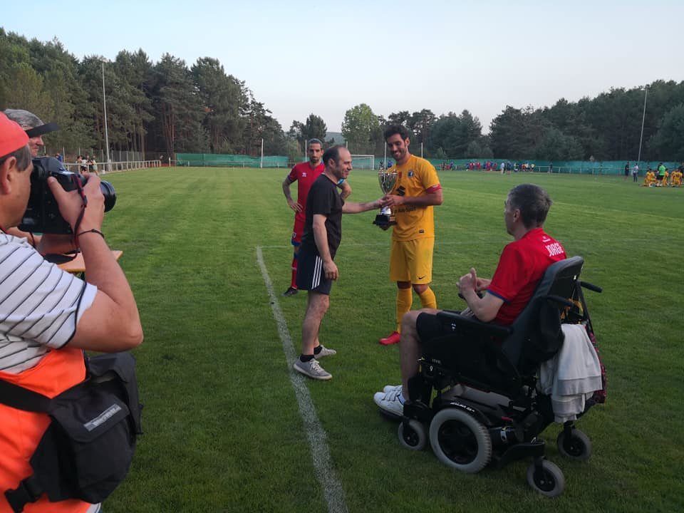 38465820_977105092493778_1362654266728120320_n