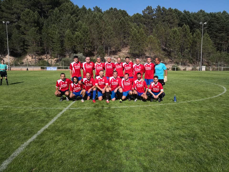 38612113_978259665711654_6069401616656629760_n