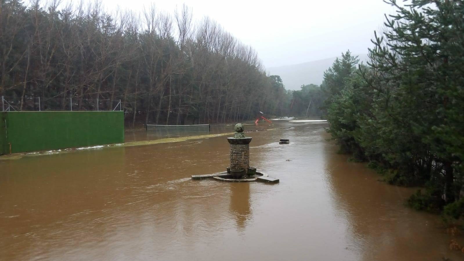 51223854_2302214420063041_566842009835274240_o