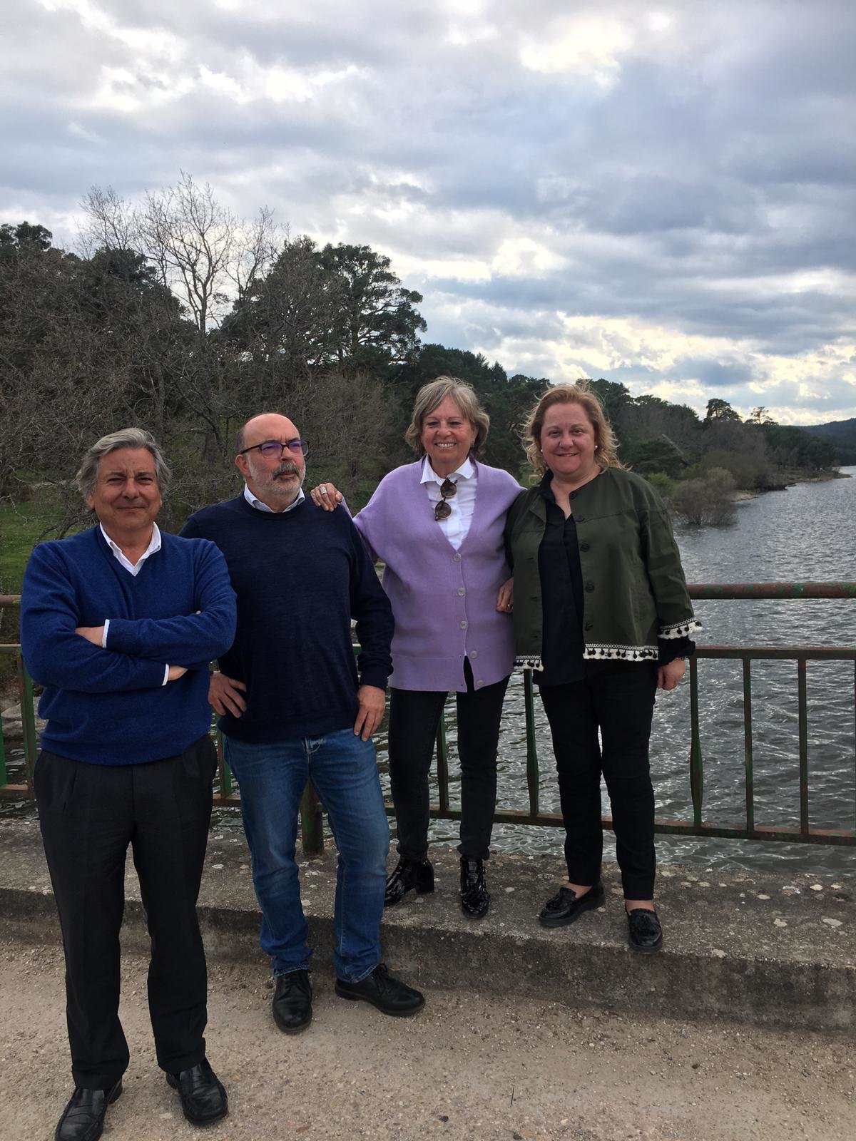 Cristina Dantés, junto a la alcaldesa de Vinuesa y el subdelegado del Gobierno en Soria. Cristina Dantés, junto a la alcaldesa de Vinuesa y el subdelegado del Gobierno en Soria.