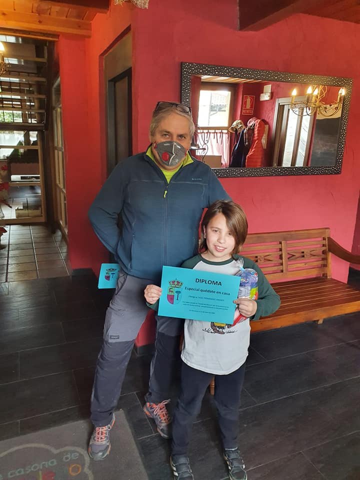 94453342_1454387051432244_4158266870744481792_n