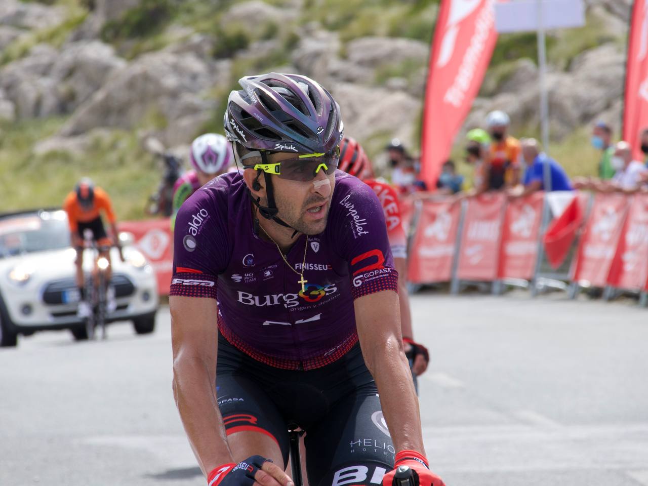 photo5836977778262652830