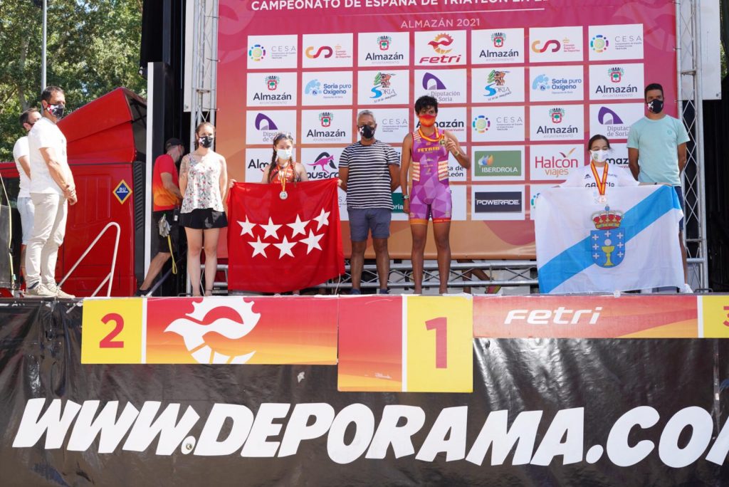 Podium-Relevo-Inclusivo-Escolar-1024x684