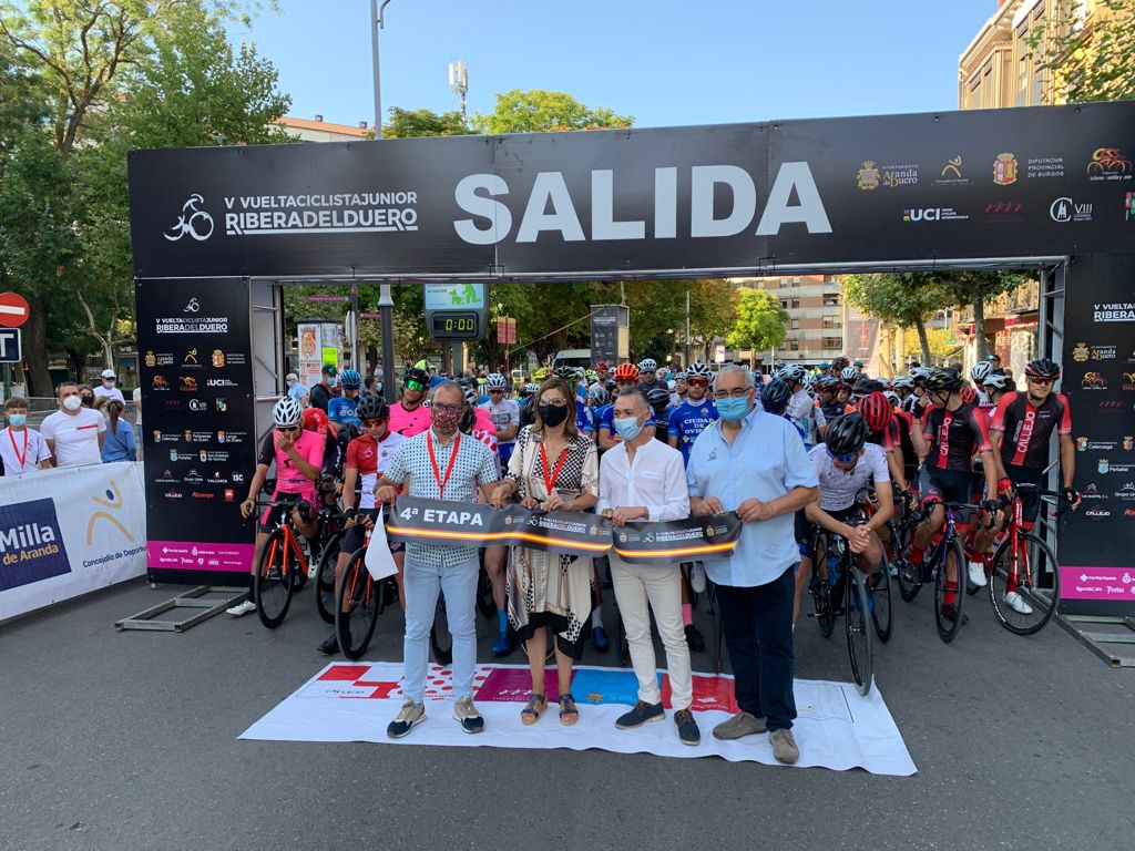 Corte-de-cinta-última-etapa-Vuelta-junior-Ribera-del-Duero
