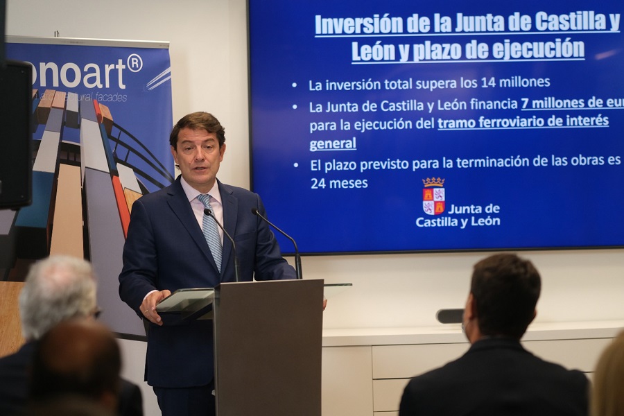 202109014+PRESIDENTE+VISITA+KRONOSPAN-04