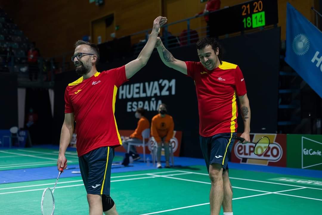 José Romero y Sergio Latorre tras finalizar el partido