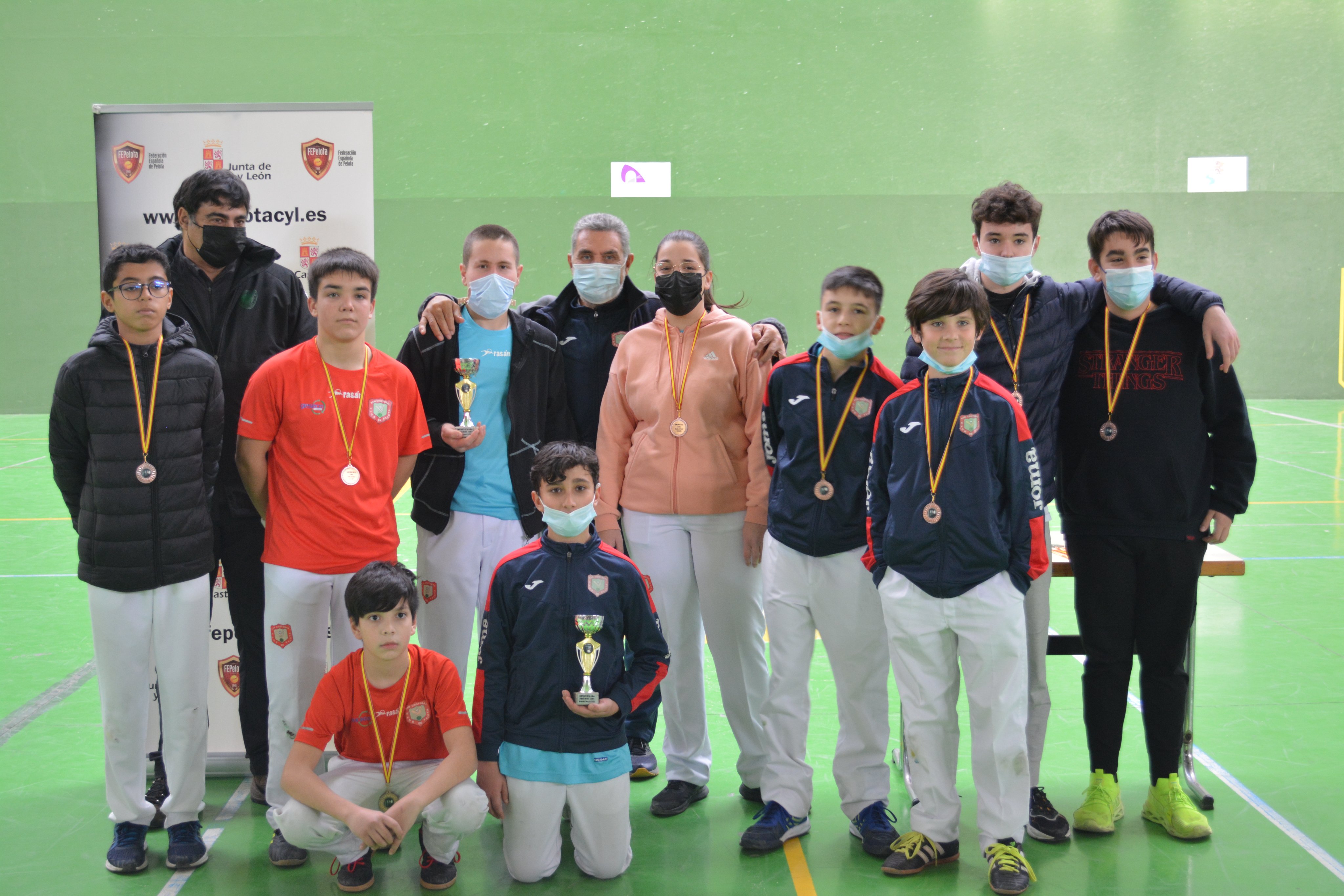 Categoria_Infantil_Cadete_Foto_Grupo.jfif