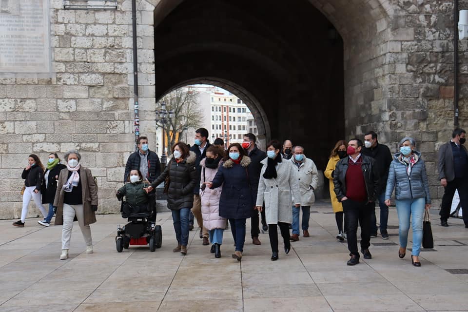 ISABEL RODRÍGUEZ EN BURGOS (7)