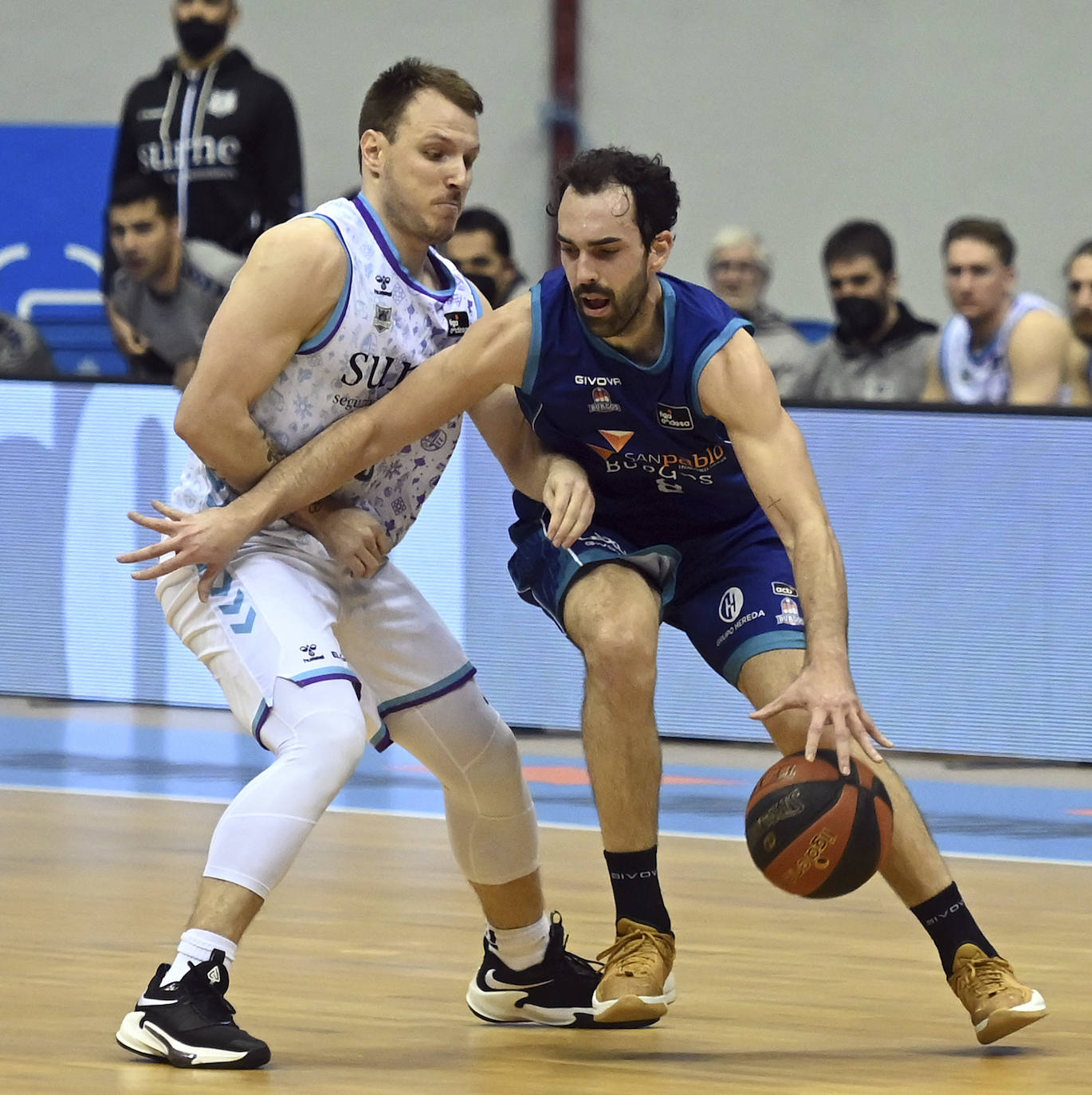 Basket_MAK_4496