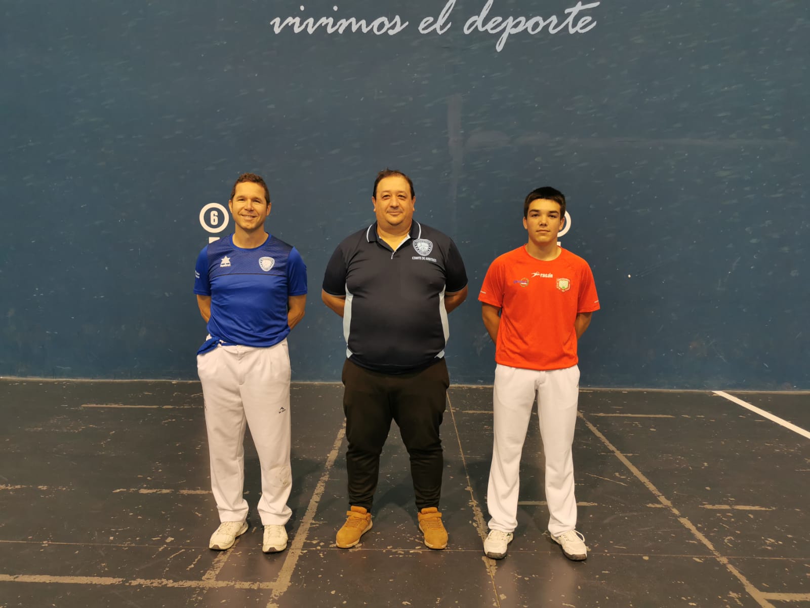 Roberto_vs_Revuelta