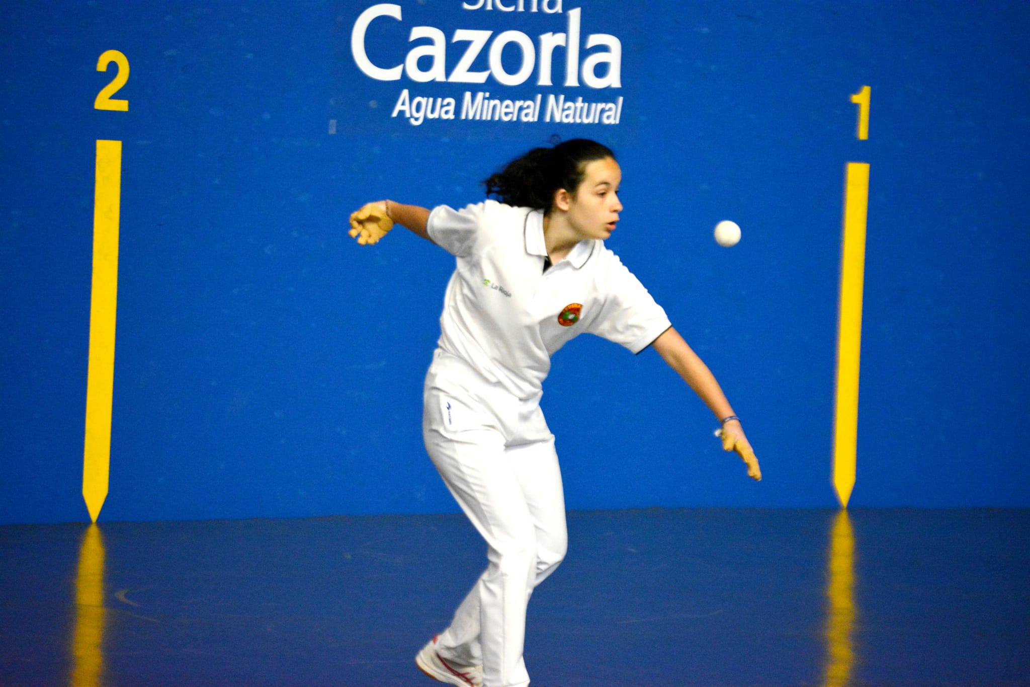 FINAL MANO FEMENINA