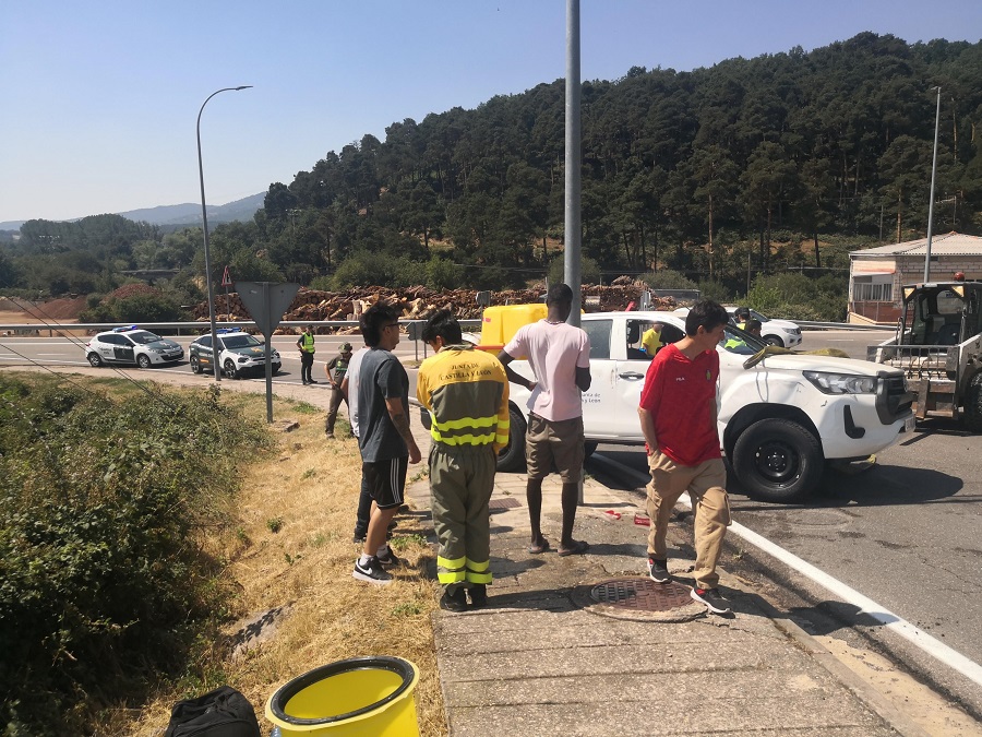 ACCIDENTE VEHÍCULO RETÉN (3)