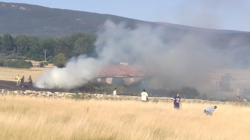 Detectado un incendio en la zona de Quiñones, entre Arganza y San Leonardo de Yagüe